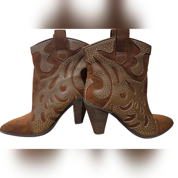 CARLOS by Carlos Santana Sterling Western Booties Bourbon. Size 7 - Picture 5 of 15